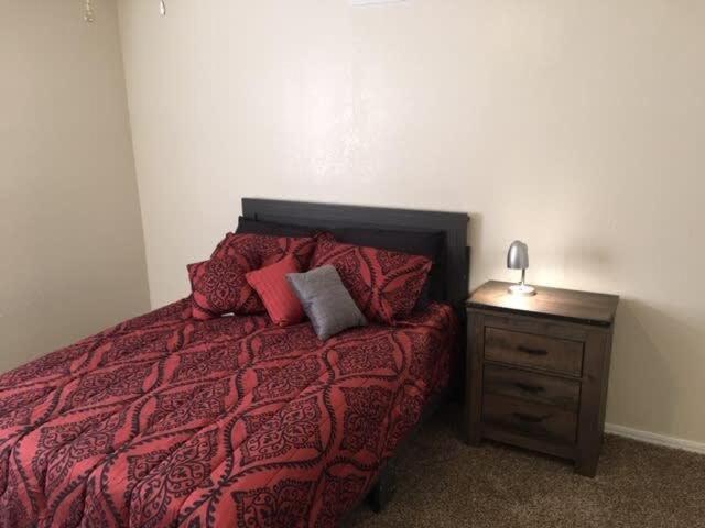 Quiet Townhouse Close To Fort Sill! Lawton Exterior foto