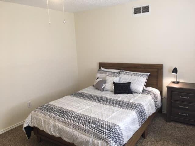 Quiet Townhouse Close To Fort Sill! Lawton Exterior foto